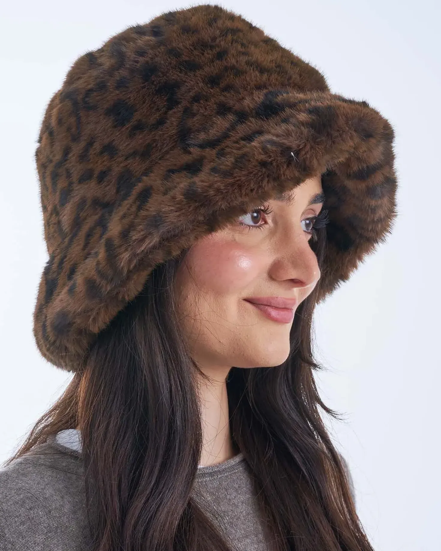 Bucket Hat - Soft Leo