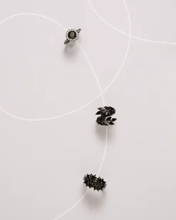 Ring - Black Blossom