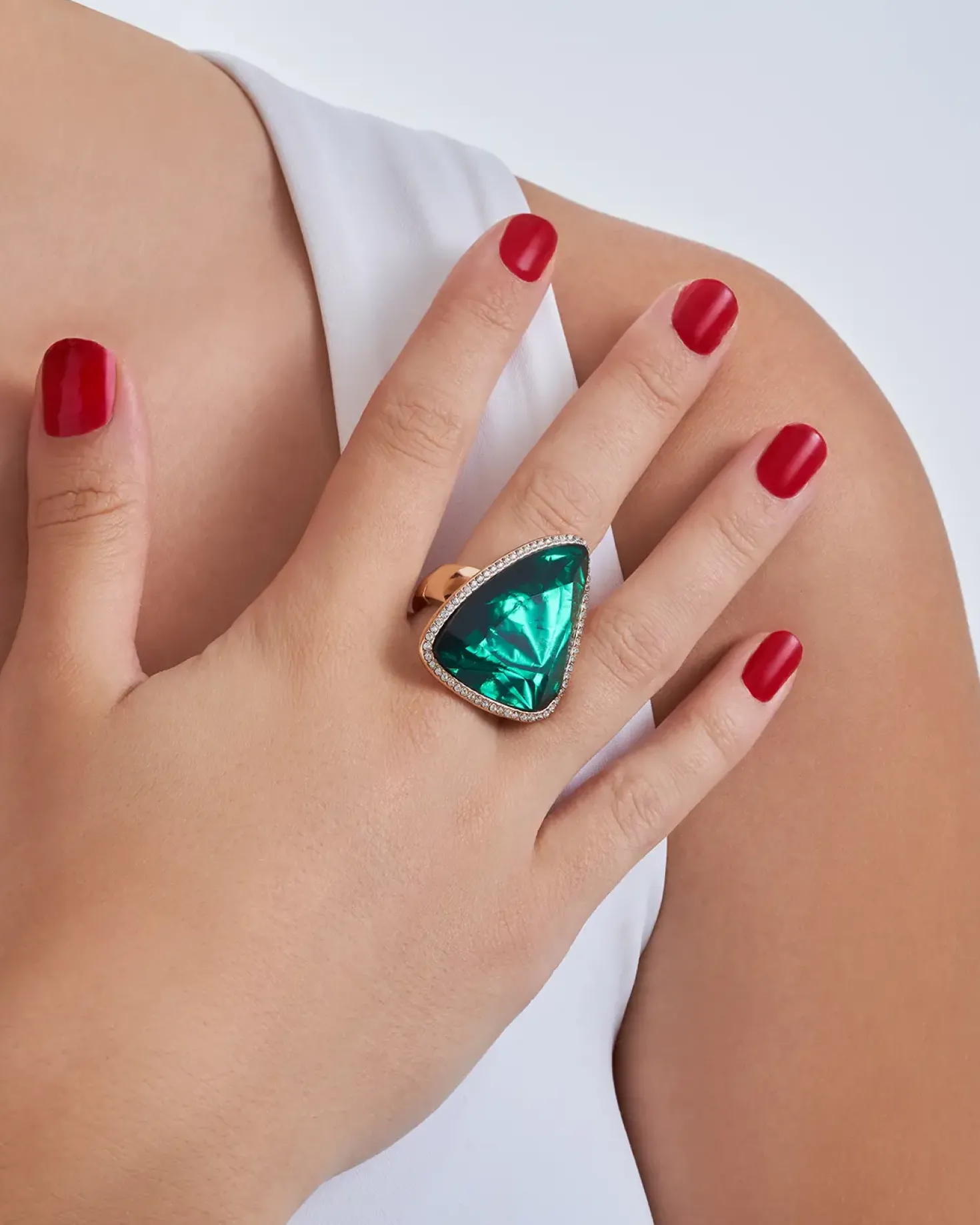 Ring - Emerald Spark